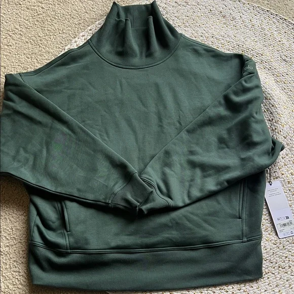 Alo Yoga Hazy Mock Neck Pullover - Picture 3 of 6